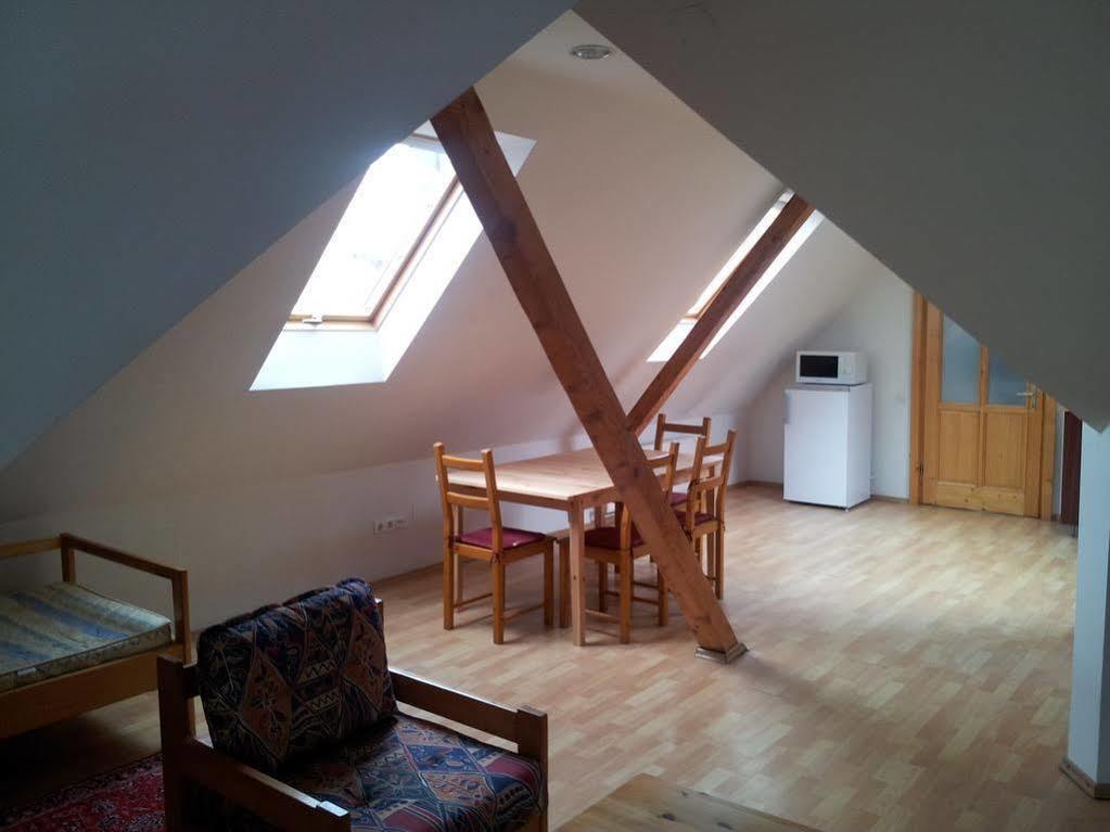 בראשוב Apartament Roza מראה חיצוני תמונה