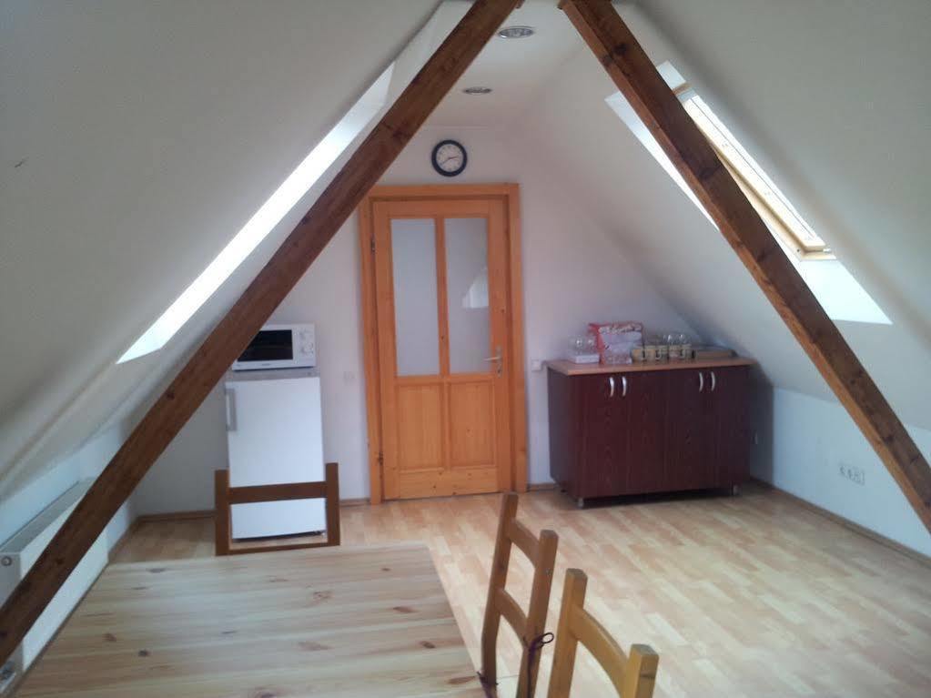 בראשוב Apartament Roza מראה חיצוני תמונה